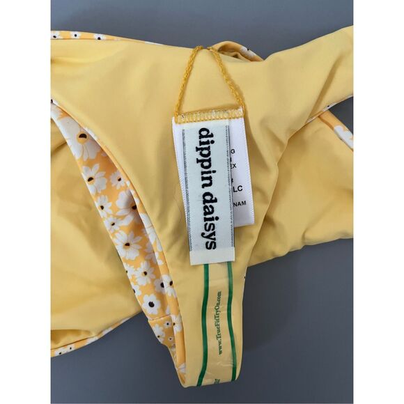 Dippin’ Daisy’s Yellow Floral Daisy Bikini Bottom Size Small NWOT‎ - Picture 2 of 4